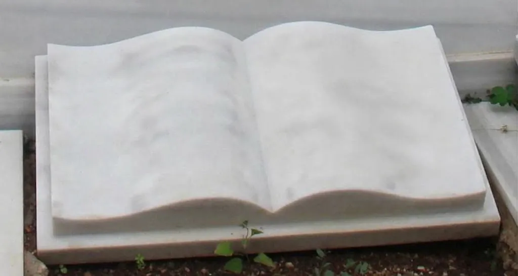 Kitap Mezar Taşları